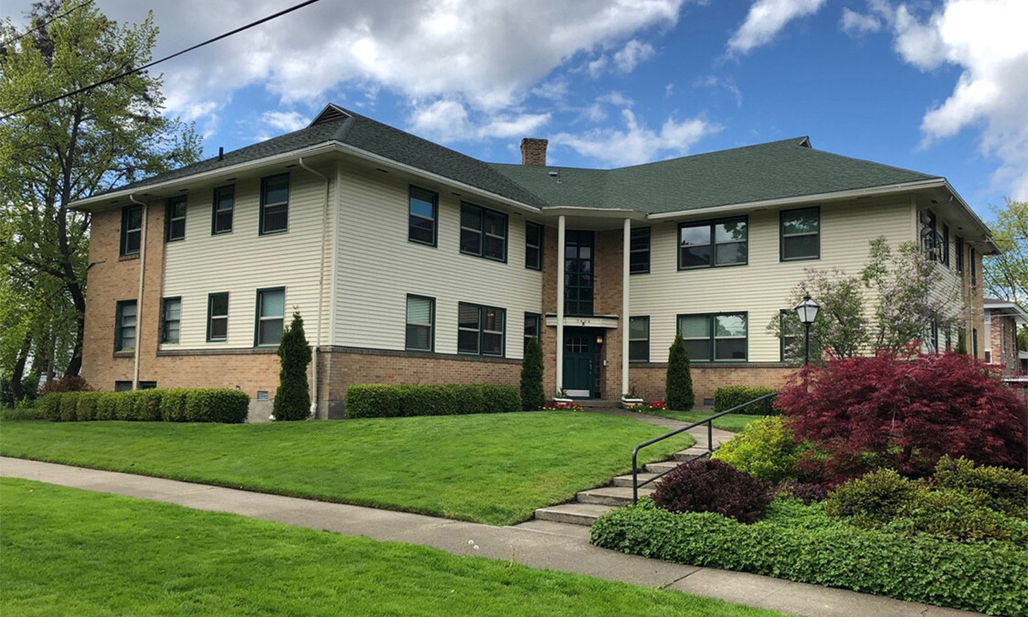 15Unit Apartment Building Near Gonzaga University Sells 1.4M Kidder