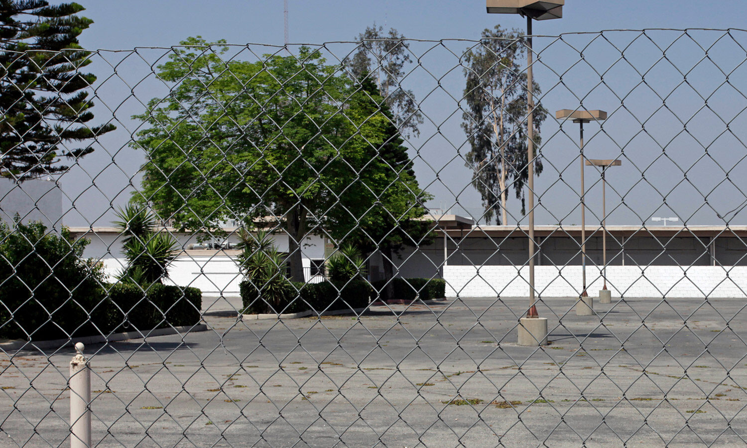 Martin Management Group Buys 31,253 SQFT Volkswagen Dealership in San